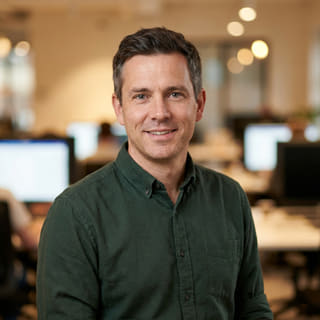 Gambar profil Daniel Carter, yang menjabat sebagai Chief Technology Officer di Niagawidya